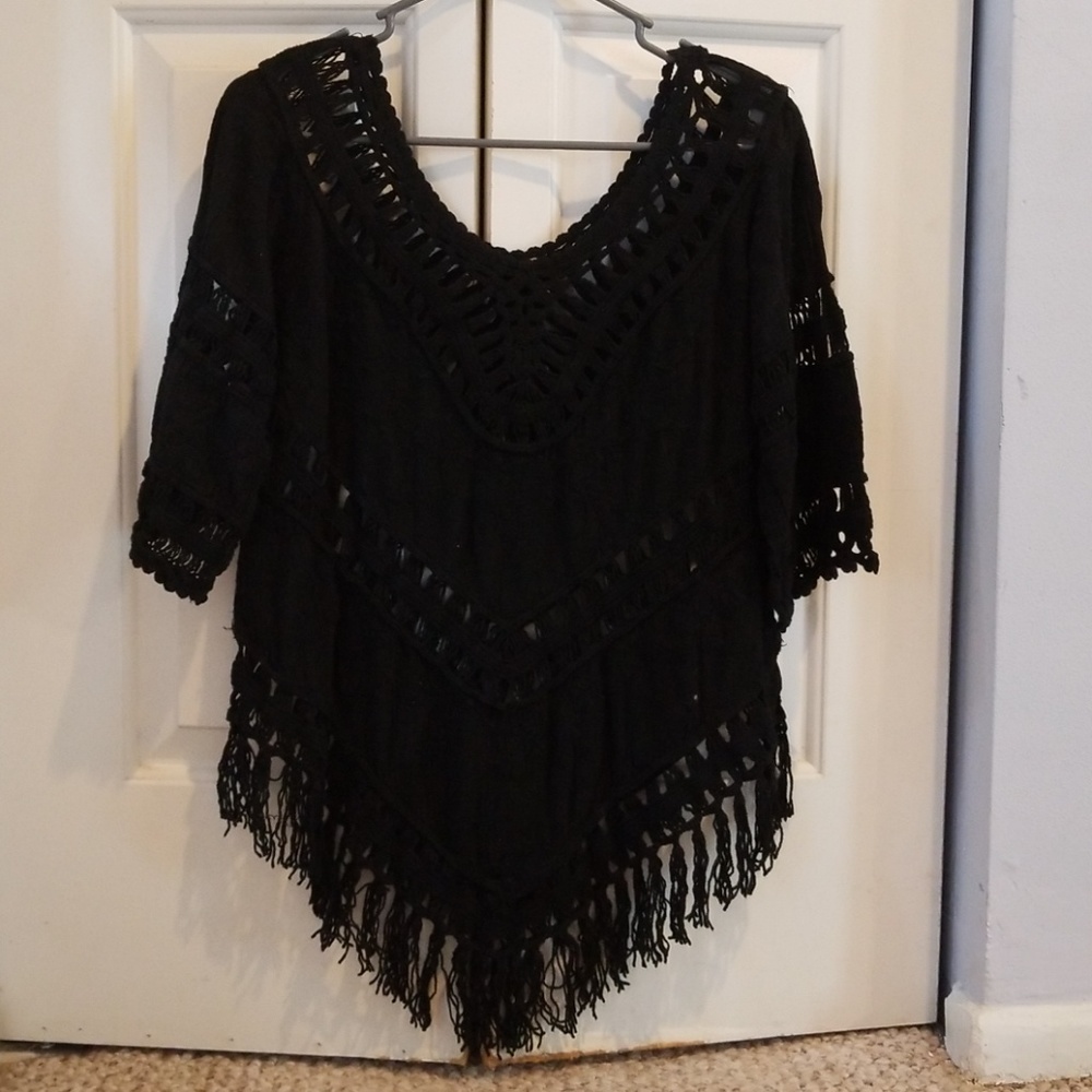 Black beach top
